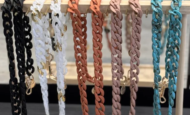 Vente d'accessoires téléphones  à Bourg-Saint-Maurice : AVELIS CONNECT vous présente ses dernières photos. 